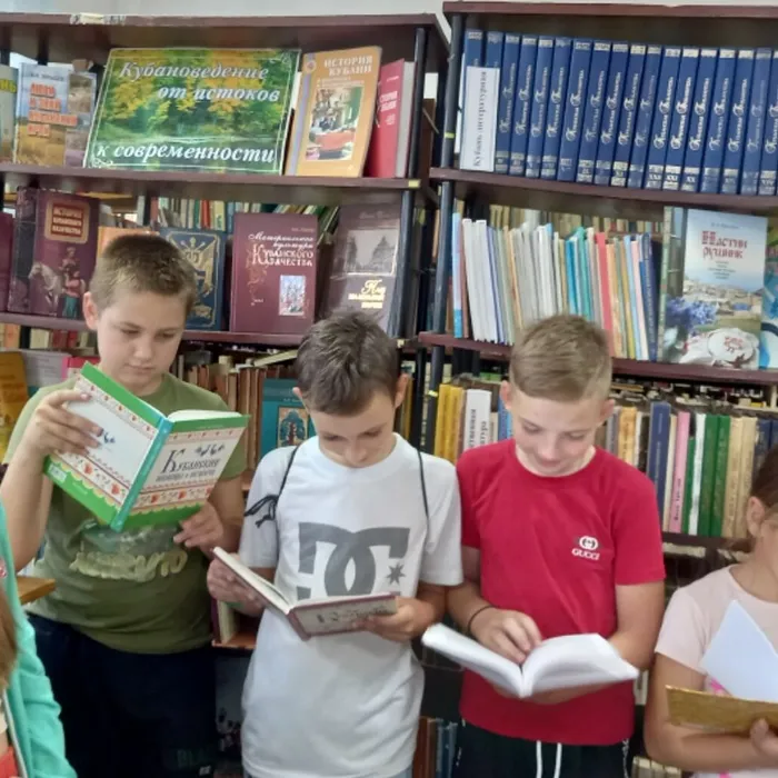 Край хлебов и песен