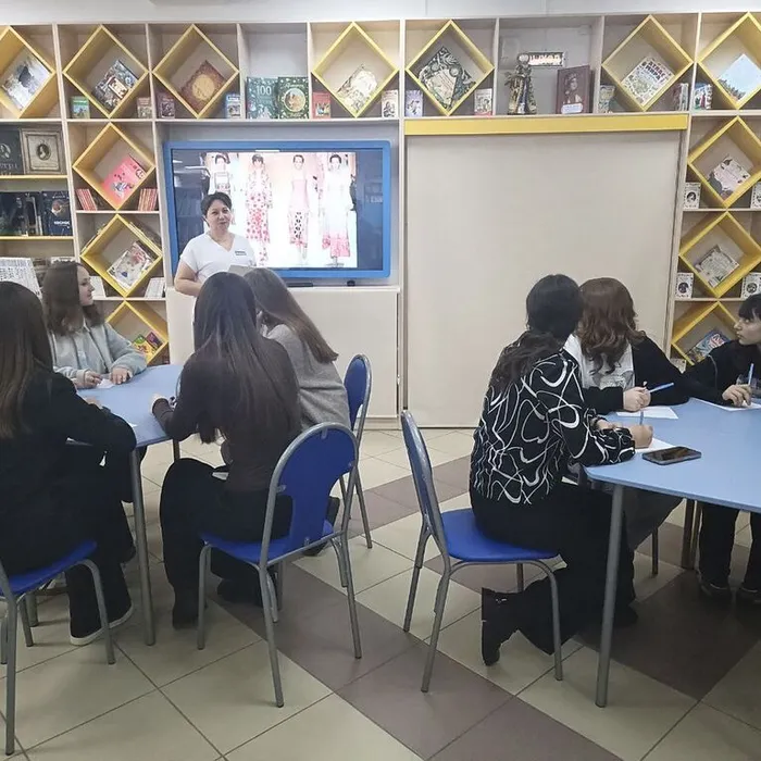 Основные направления этнического стиля в графике