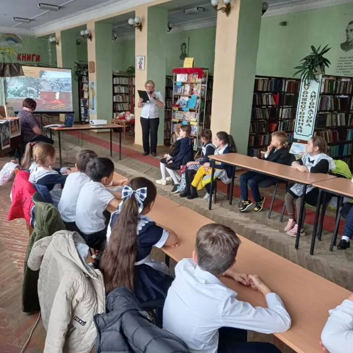 Ни шагу назад, позади Москва