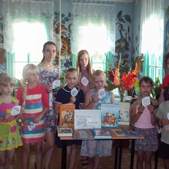 Из века в век переходя…