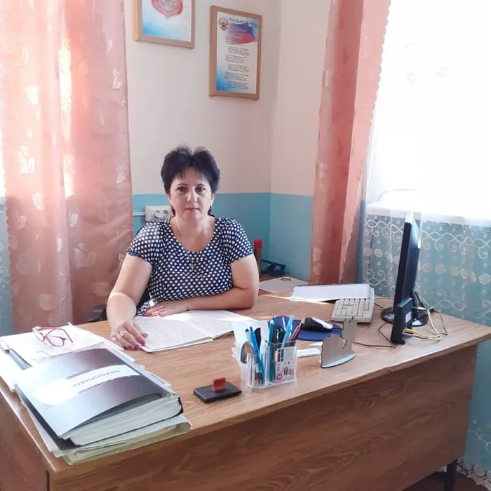 Заведующая филиалом