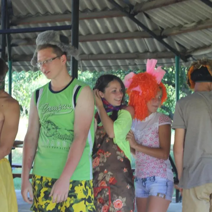 Мы играем и читаем — хорошо мы отдыхаем!